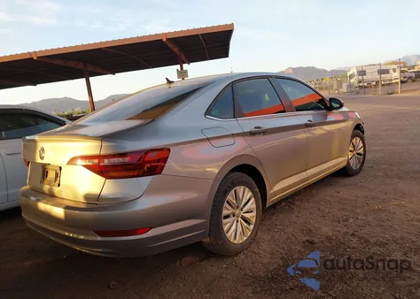 2019 Volkswagen Jetta 1.4T R-Line/1.4T S/1.4T Se from USA, damaged, VIN 3VWC57BU8KM199089